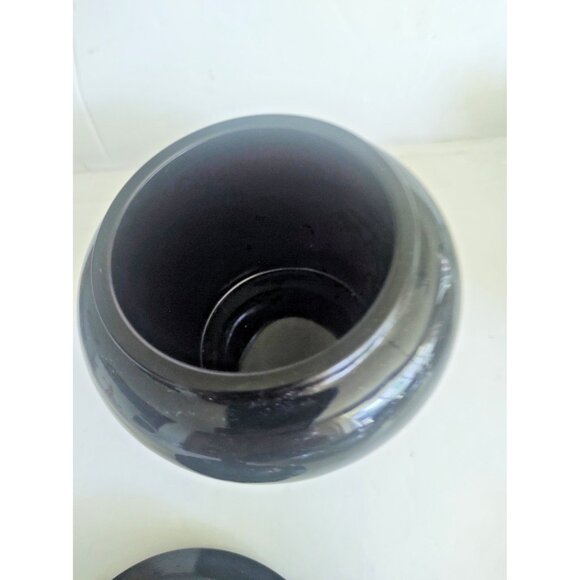 Vintage Avon Black Porcelain Lidded Ginger Jar Floral 6" tall - Picture 7 of 10